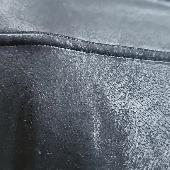 Spanx Faux Leather Look Leggings - Picture 3 of 3